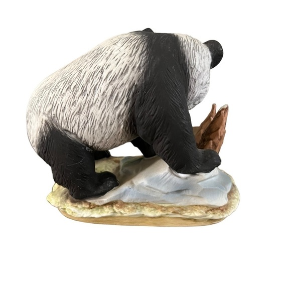Vintage Lefton Panda Bear Ceramic Figurine #KW4910 Chipped - Picture 7 of 12